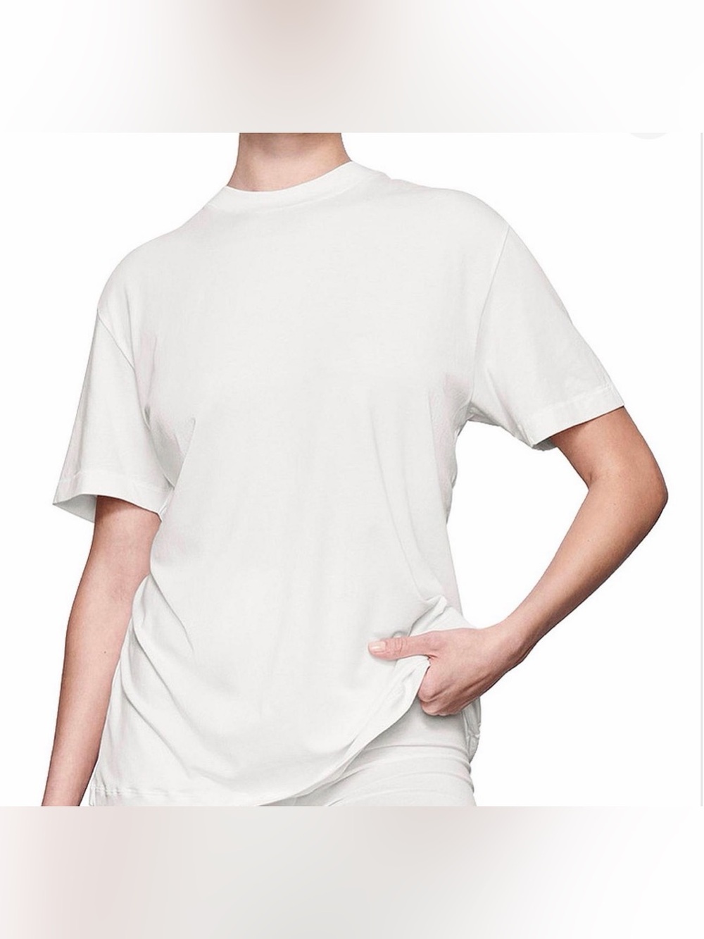 Skims Boyfriend T-Shirt in Marble Size M
